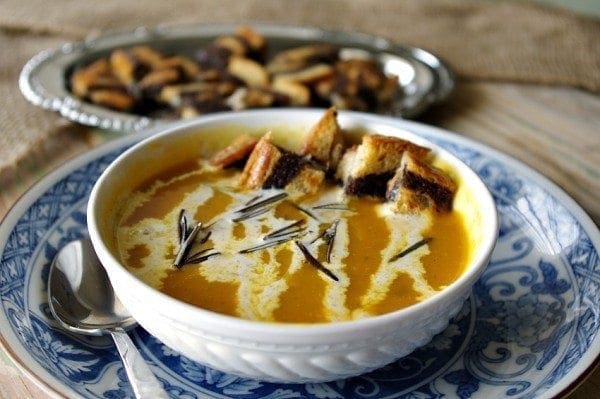 20 SOUPS THAT WILL BECOME FAMILY FAVORITES