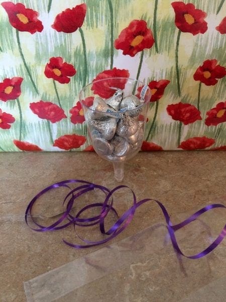 champagne glasses with bag