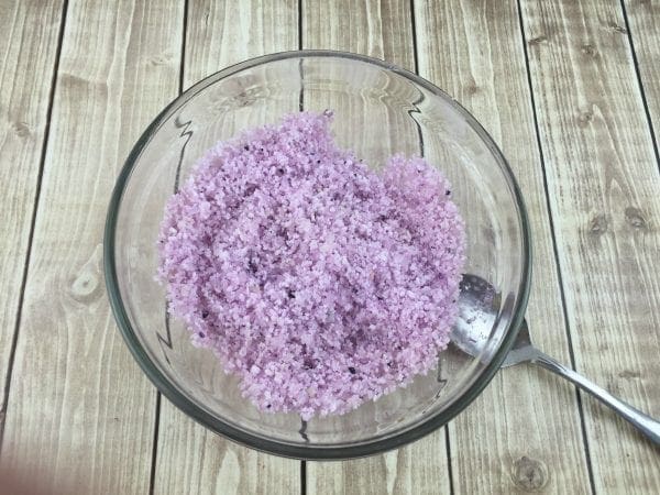 Make Your Own Lavender Bath Salts