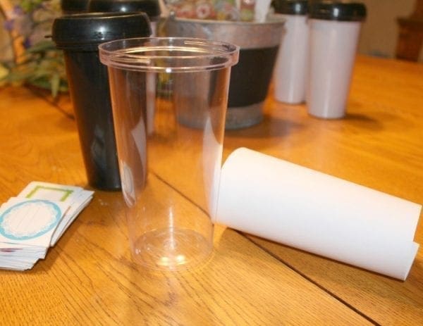 white-insert-of-diy-tumblers