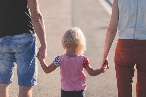 money-saving-tips-family-on-budget