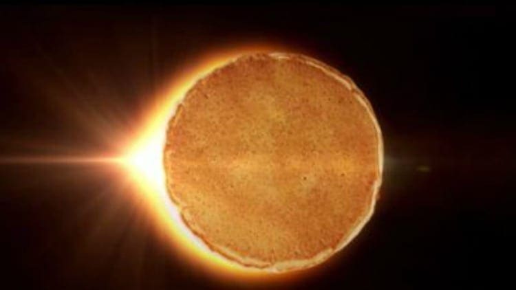 DENNY’S Celebrates Solar Eclipse With $4 All You Can Eat “MOONCAKES”