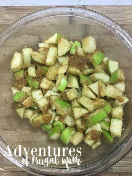 Get Ready for Fall Recipe: Apple Crumble Bars by North Carolina foodie blogger Adventures of Frugal Mom