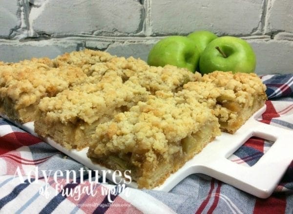 Get Ready for Fall Recipe: Apple Crumble Bars by North Carolina foodie blogger Adventures of Frugal Mom