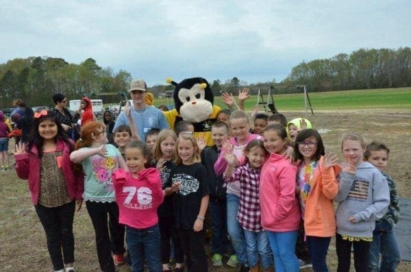 Giving Back We Dig It Ag Day by North Carolina Lifestyle Blogger Adventures of Frugal Mom