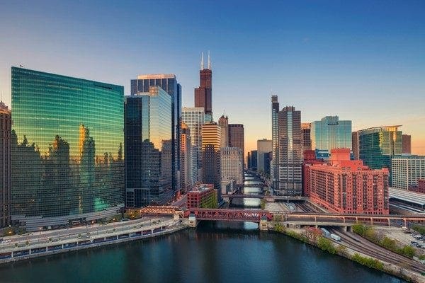 5 Tips for Traveling to Chicago on a Budget from North Carolina Lifestyle Blogger Adventures of Frugal Mom