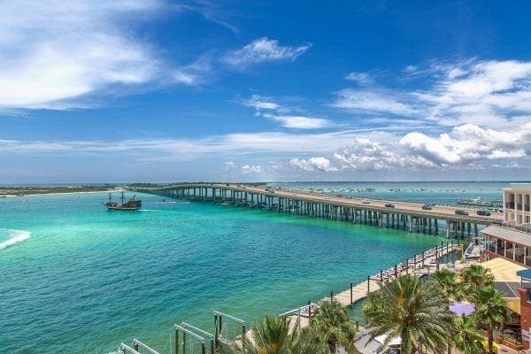 Dreaming of Destin Beach Vacation from North Carolina Lifestyle Blogger Adventures of Frugal Mom