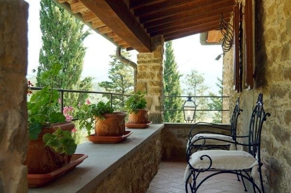 4 Things To Look For In a Family Vacation Rental from North Carolina Lifestyle Blogger Adventures of Frugal Mom