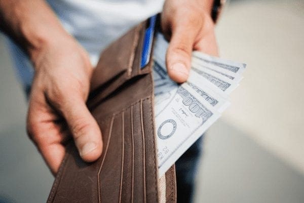 Avoid the Financial Struggle with These 6 Fast Money Tips from North Carolina Lifestyle Blogger Adventures of Frugal Mom
