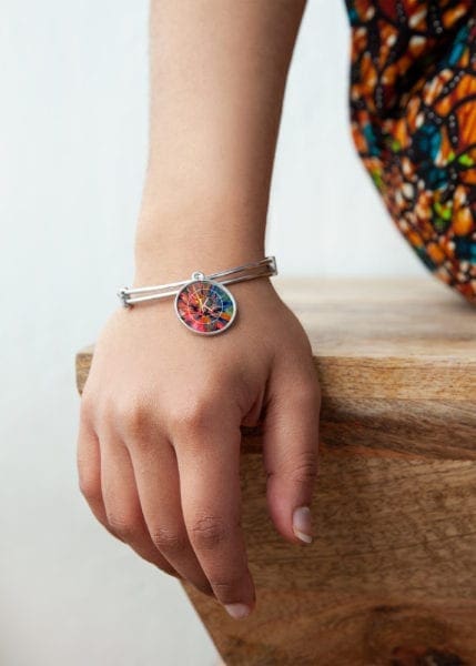 Obsessed with VIDA Monogrammed Line from North Carolina Lifestyle Blogger Adventures of Frugal Mom