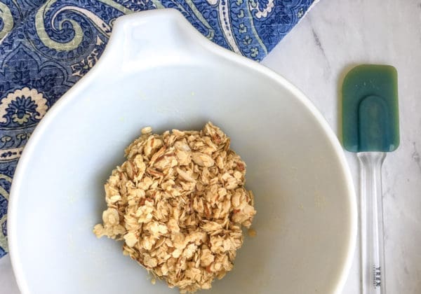 Make It Mondays Baked Apple Crisp from North Carolina Lifestyle Blogger Adventures of Frugal Mom