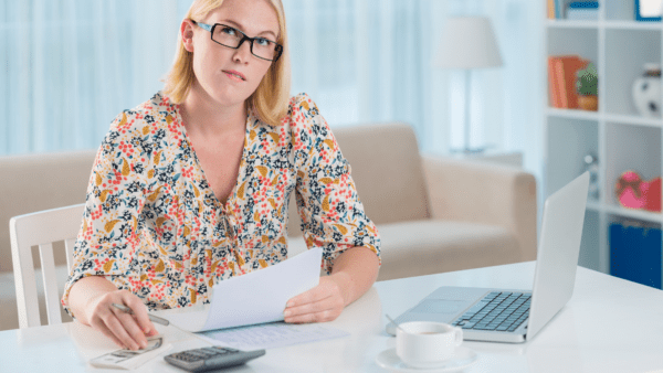 Online Bookkeeping For Mom Entrepreneurs from North Carolina Lifestyle Blogger Adventures of Frugal Mom