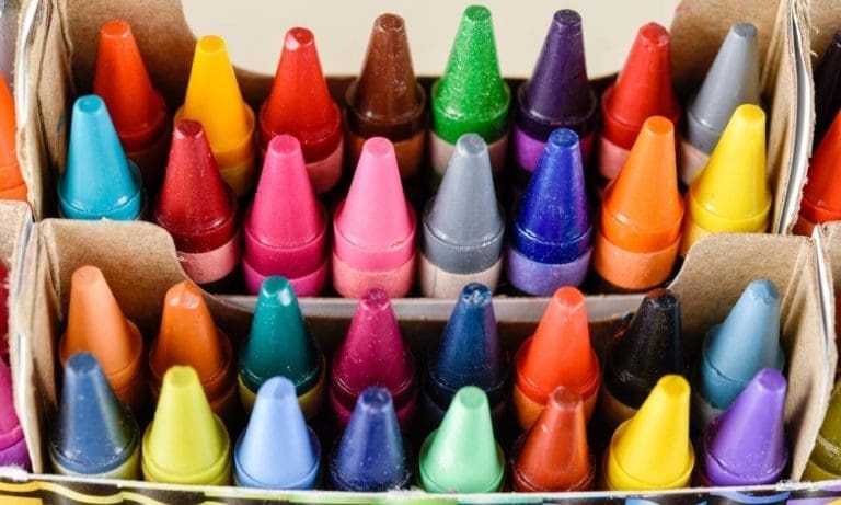 Fun Crayon Crafts To Do With Your Kids