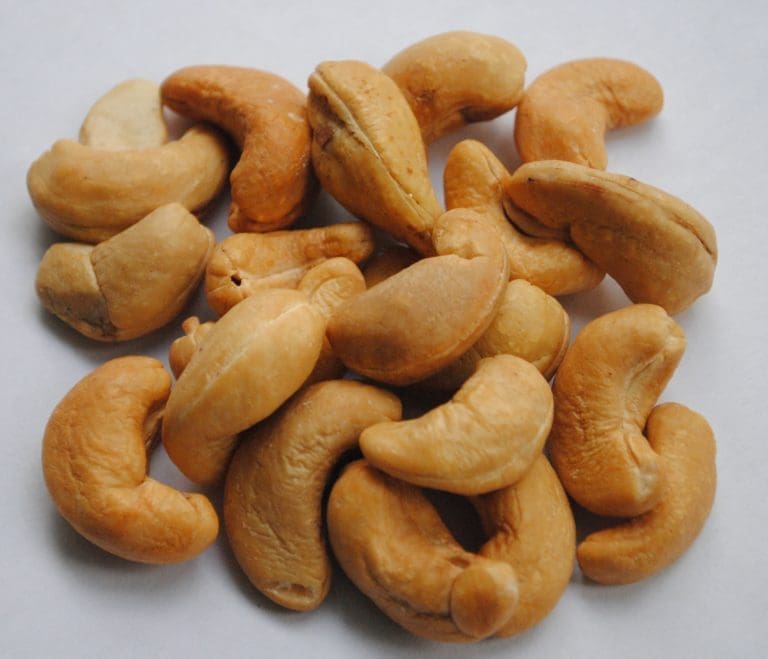 How to Incorporate Cashews in Everyday Food for Children?