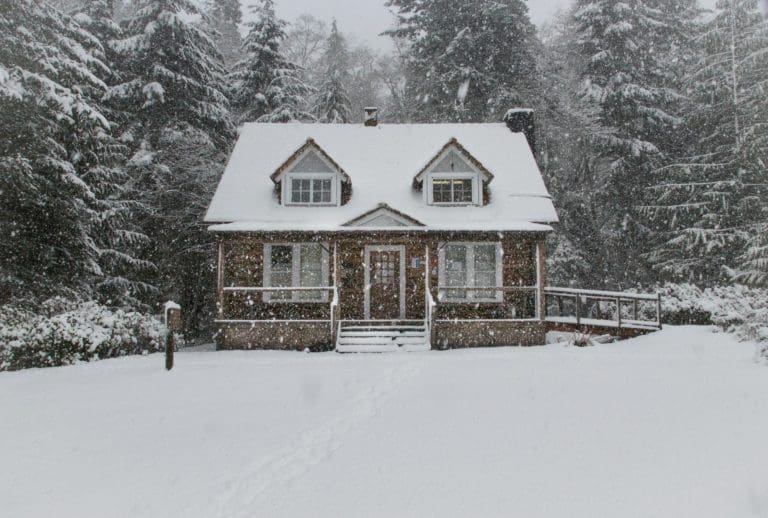 Stay Warm This Winter While Slashing Your Electric Bill