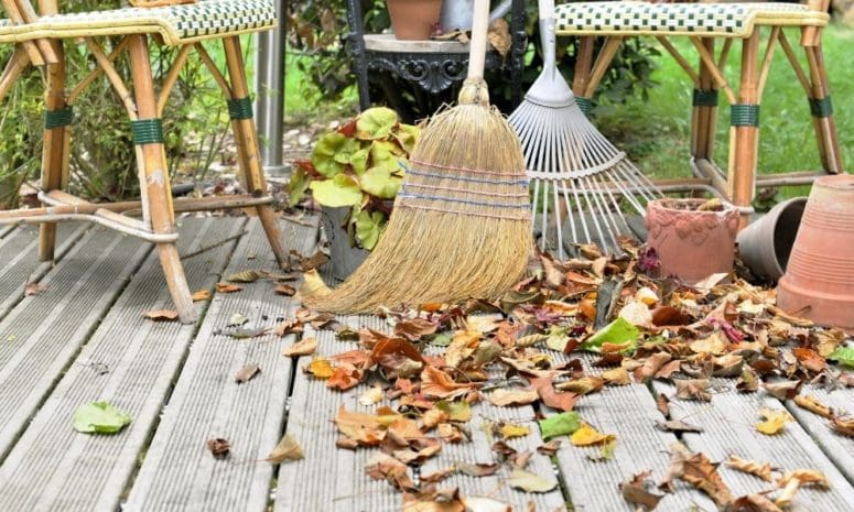 6 Tips for Enjoying Your Deck in the Fall