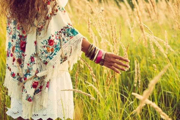 90s Boho Looks to Wear in 2022