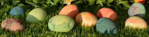 Using Natural Dyes for Easter Eggs