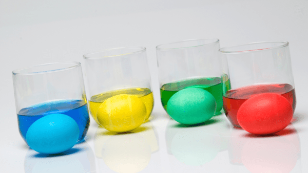 Fun, Kid-Friendly Way to Dye Eggs: Kool Aid!