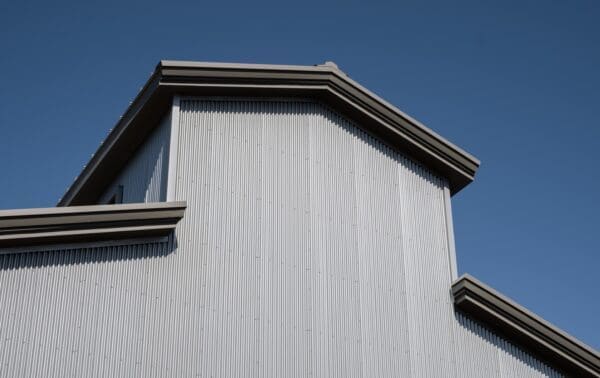 How to Find Heavy-Duty Metal Structures for Your Business or Home