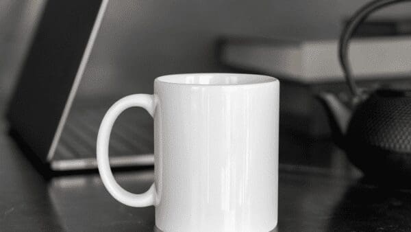 The Benefits of Color-Changing Mugs