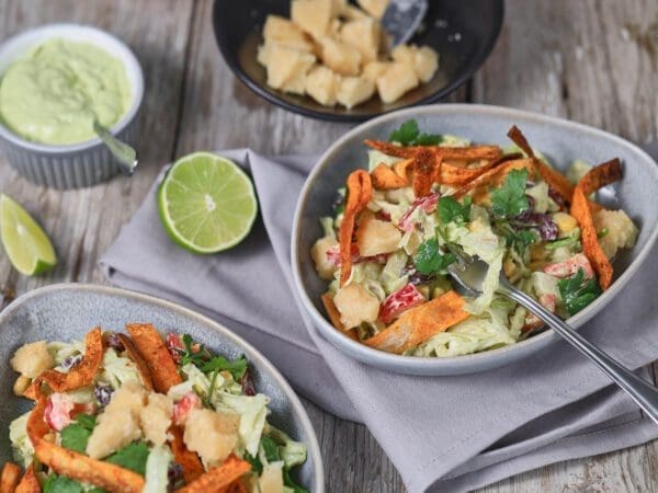 Discover the Spicy and Refreshing Flavor of Mexican Black Bean Salad