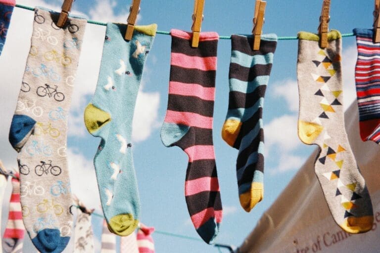 8 Creative Ways to Use Those Single Socks
