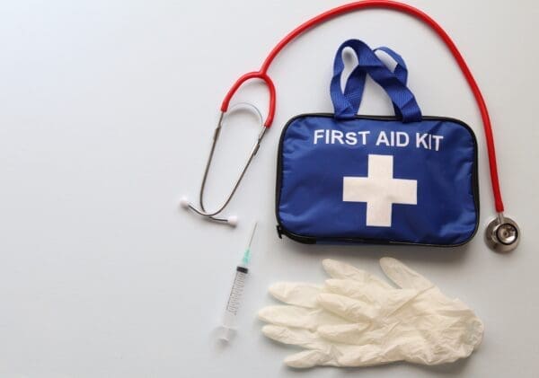 14 Items you need in your Home's First Aid Kit