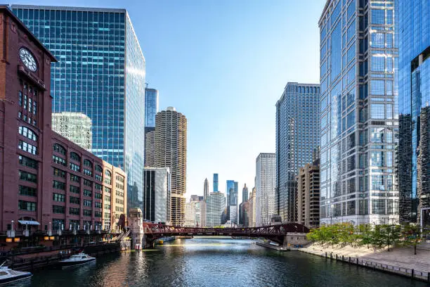 Tips for Settling Into a New Home in Chicago
