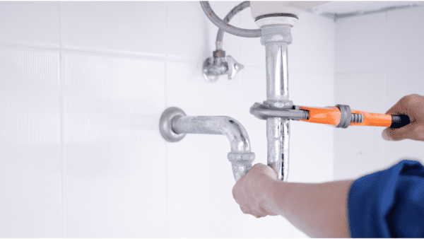 How to Avoid Hiring the Worst Plumber