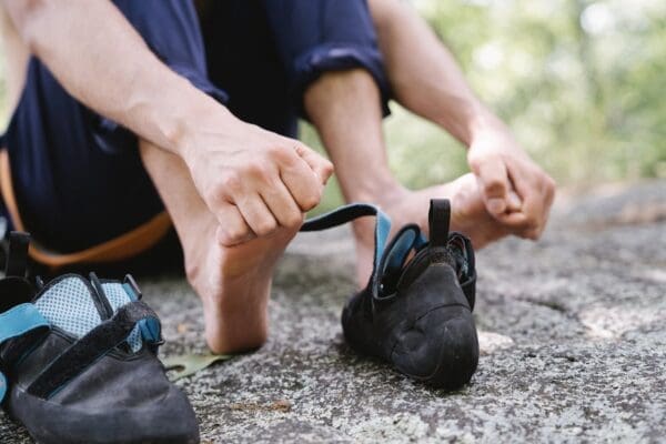 7 Signs That Your Foot Pain Requires Medical Attention