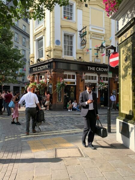Finding Your Home Away from Home in London: Student Accommodation Tips 