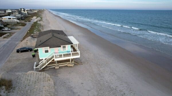 Investing In Paradise: Tips For Buying Oceanfront Homes In North Carolina