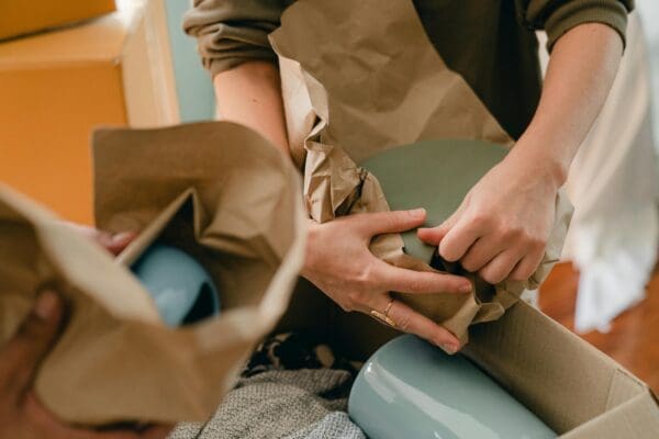 10 Ways to Simplify the Process of Moving