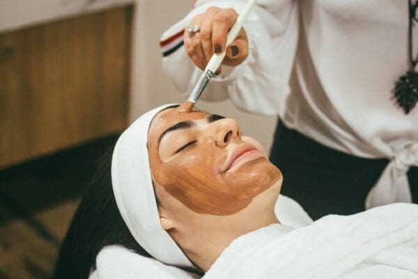 Dermatologist-Approved: Effective Strategies for a Youthful Appearance