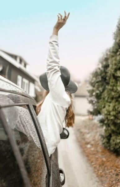 11 Fun Games To Play While Traveling To Pass Time