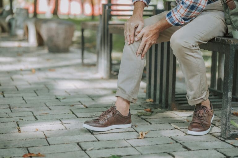 Knee Pain 101: Causes, Treatments, and Tips for a Healthier You