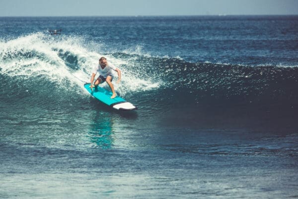 How to Make Your Surfing Experience Eco-Friendly