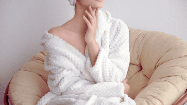 Creating a Luxurious Spa Experience: The Importance of Wholesale Robes
