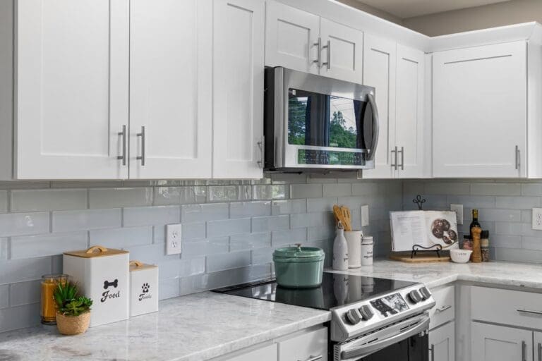 Timeless Elegance: 5 Tips for a Classic Kitchen Remodel