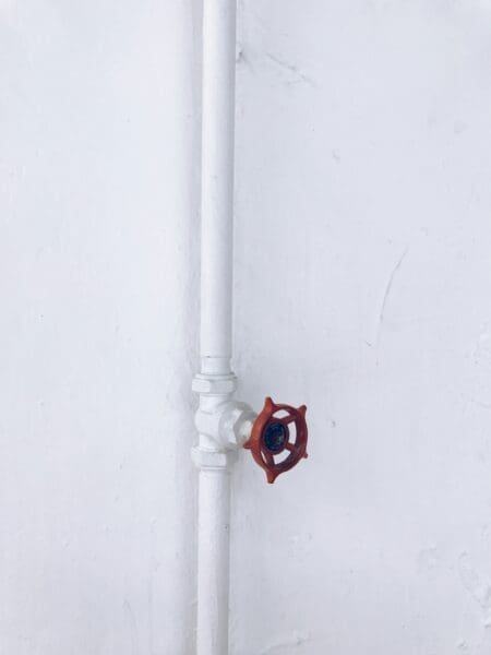 A Comparison Between the Technique of Pipe Relining and Traditional Pipe Replacement
