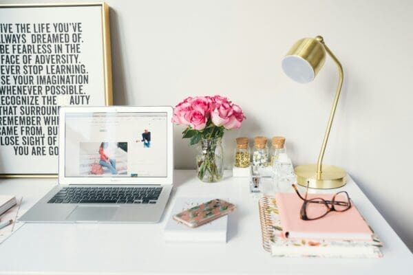 The Ultimate Guide to Choosing Fashion Online