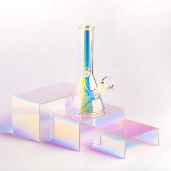 The Iridescent Bong: A Guide to Its Uses and Benefits