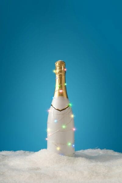 8 Unique Ways to Customize Personalized Wine Bottles for Your Event