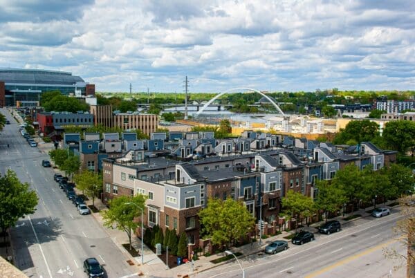 Where is the cheapest place to live in Des Moines, Iowa?