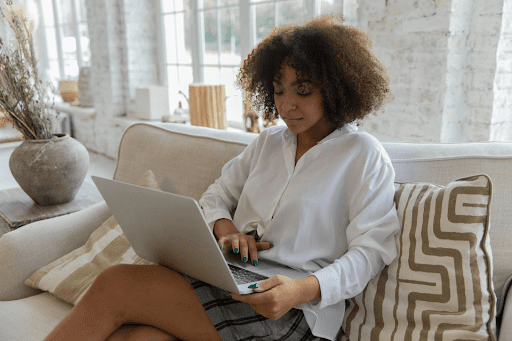 Want to Redecorate Without Overspending? Here’s How