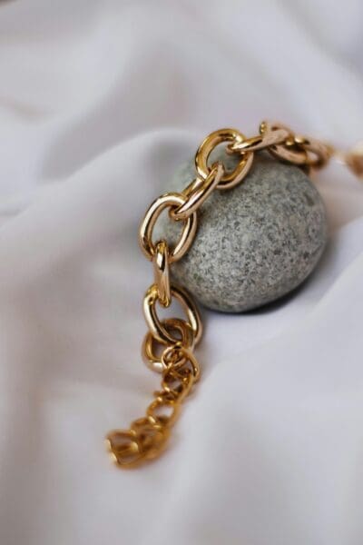 How to Choose the Perfect Franco Gold Chain for Your Style