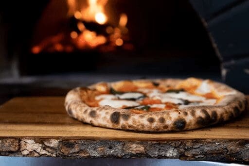 What to Look for in a Pizza Restaurant- 4 Tips for Making the Right Choice