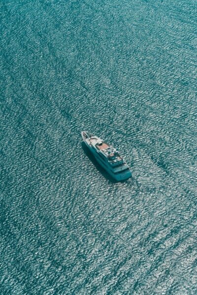 Why Crewed Charters Are Ideal for Young Families on Sailing Vacations