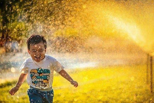 Reasons Why Pocket Tee Shirts Are a Must-Have in Your Child's Wardrobe